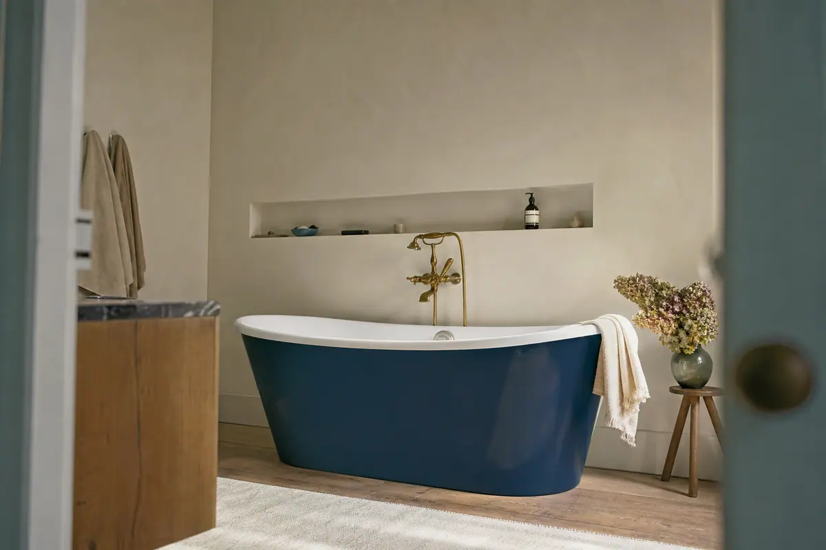 Pourquoi opter pour une baignoire colorée dans votre salle de bain ?